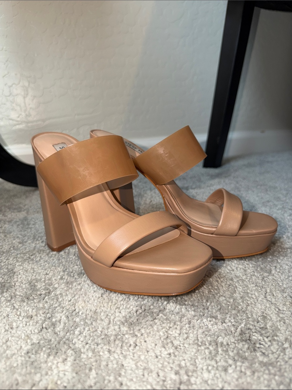 Steve Madden Nude/Tan Platform Block Heel Sandals